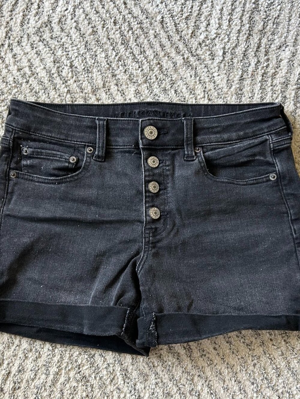 American Eagle Black Midi Jean Shorts!